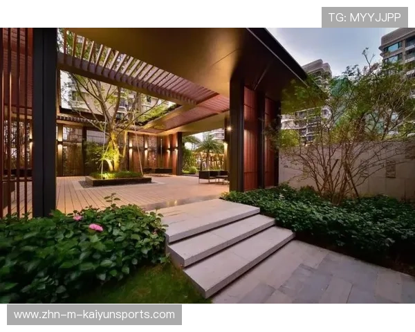 伯恩茅斯擅长制造意外——把日常变成惊喜的生活美学